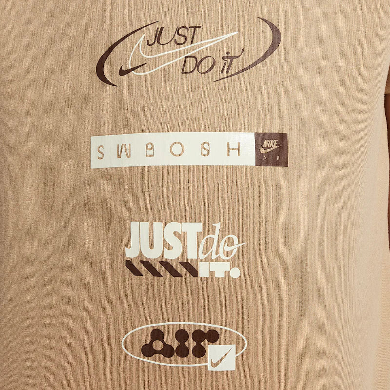 NIKE YOUNG ATHLETE BRANDMARK STACK T-SHIRT