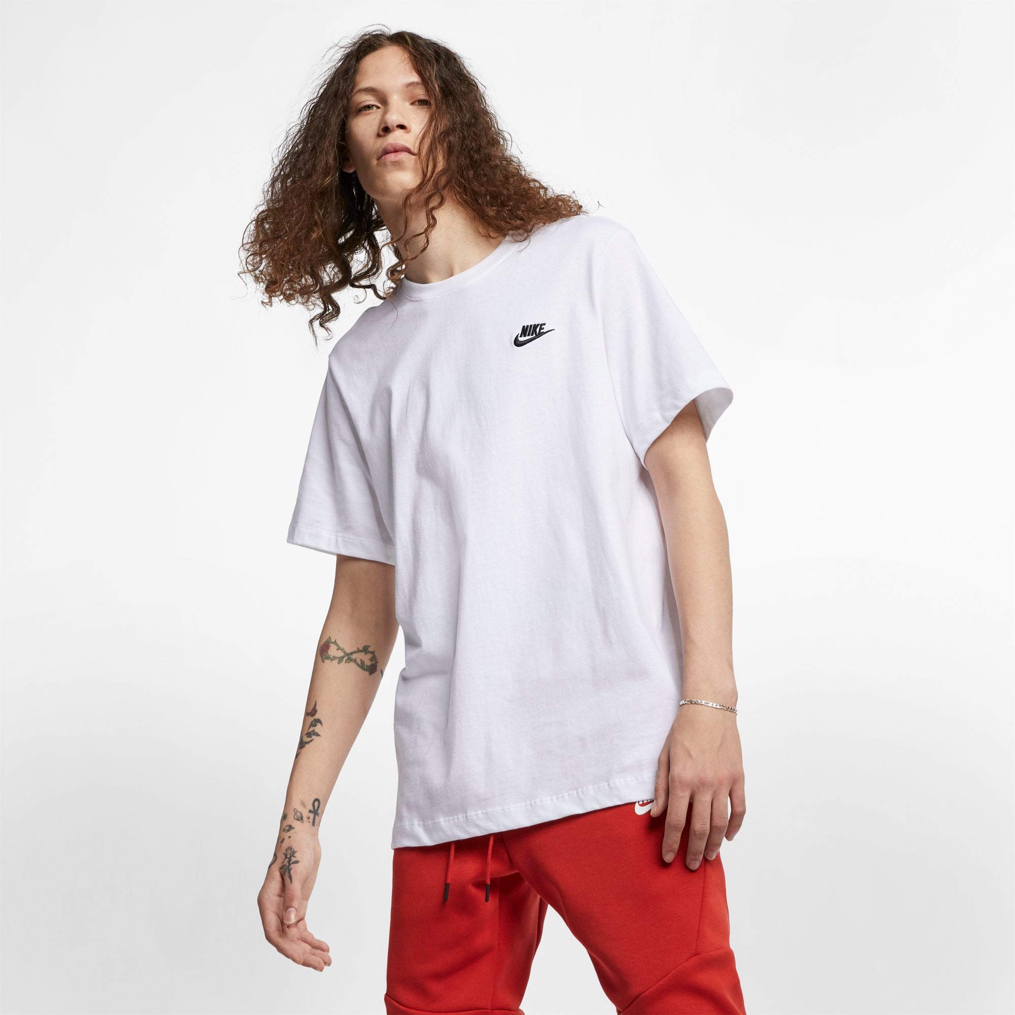 NIKE SPORTSWEAR CLUB MENS  T-SHIRT