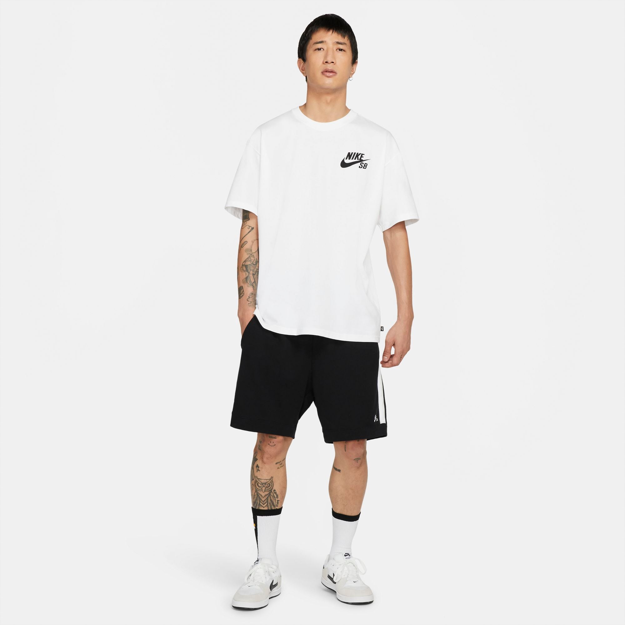 NIKE SB LOGO SKATE T-SHIRT WHITE/BLACK – Park Access