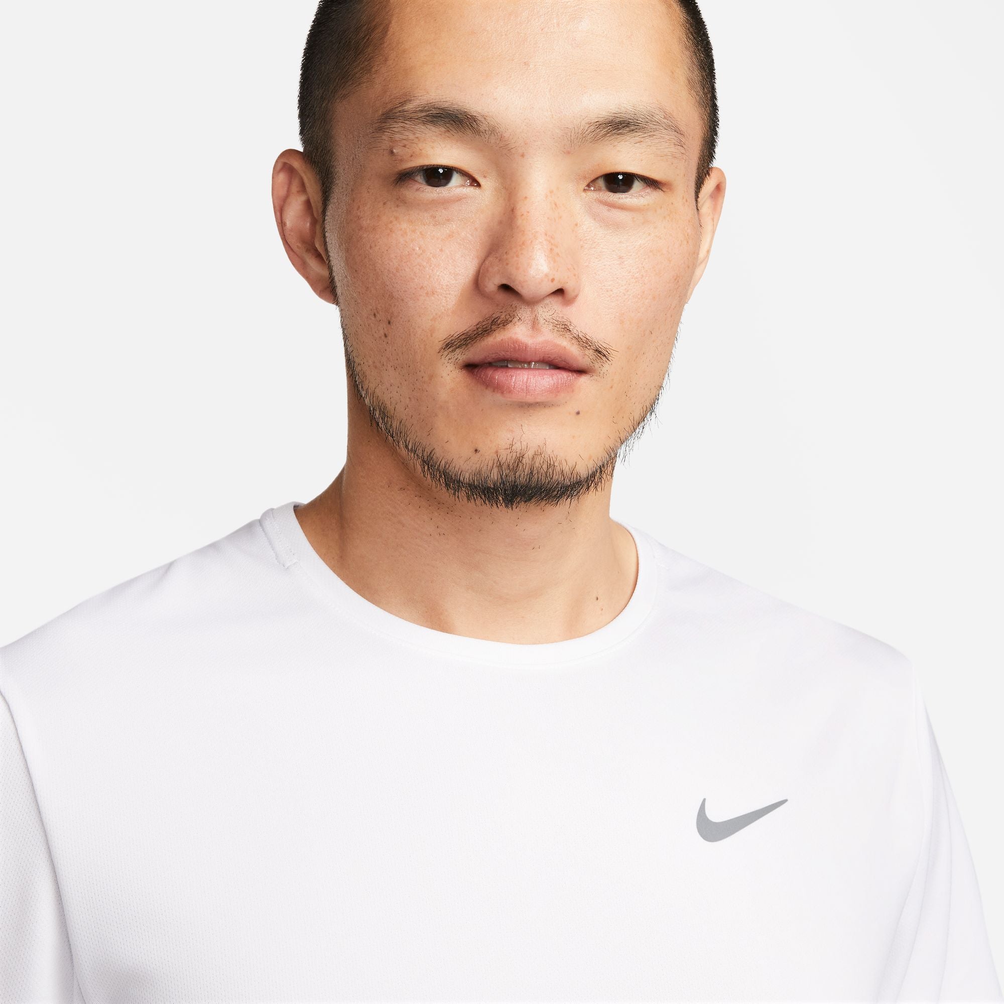 NIKE DRI-FIT UV MILER MENS SHORT-SLEEVE RUNNING  TOP